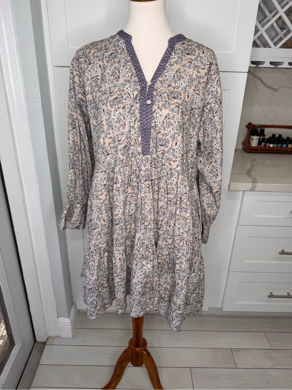 Reistor V-neck Tiered Dress Long Sleeve 100% Organic Cotton Purple Size Large
